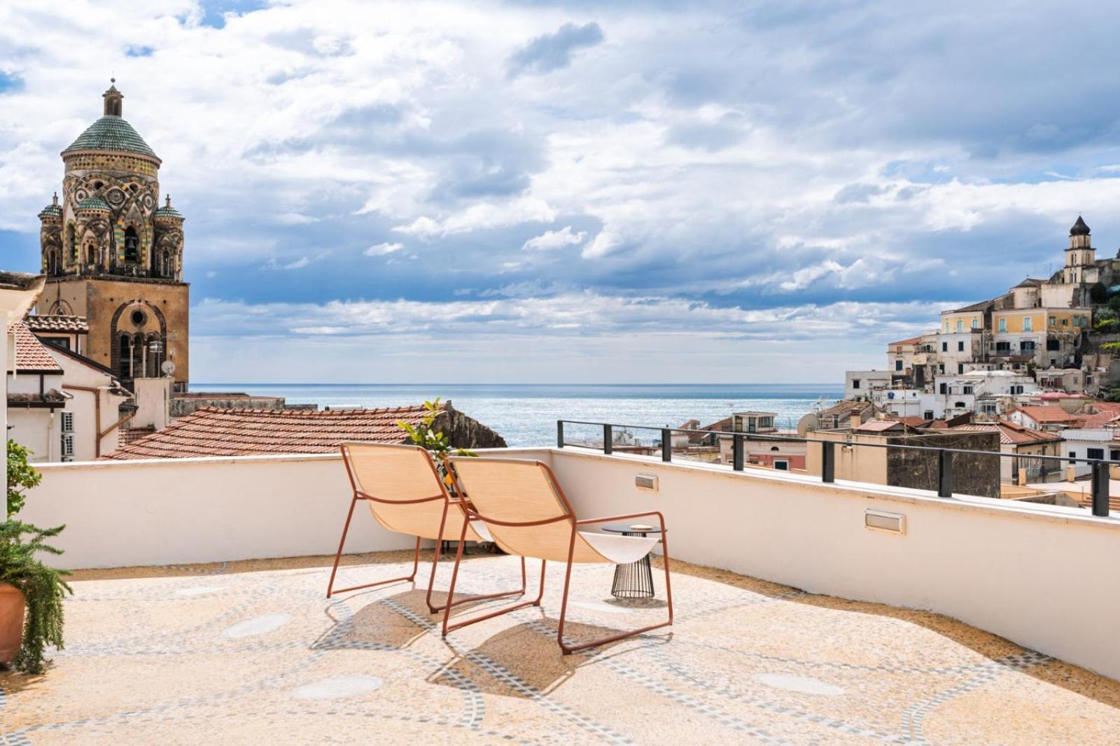 Amalfira Luxury Seaview Rooftop Bagian luar foto